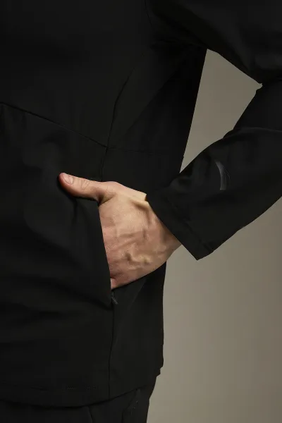 852527701-3_3