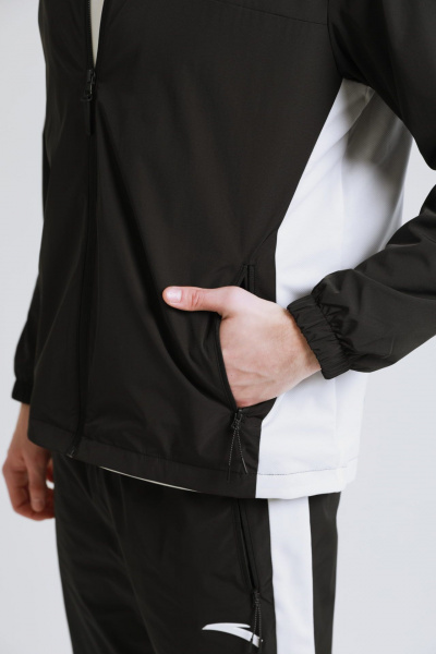 251099001700827884-1388290_6